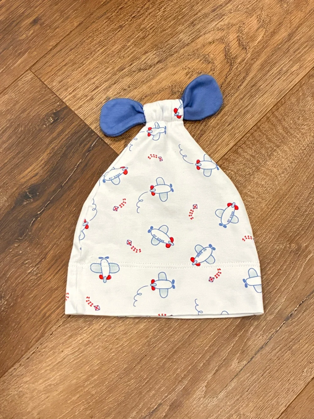 NWOT Kissy Kissy White Infant Airplane Hat Plane Aviation Baby Pima Cotton 0-6m
